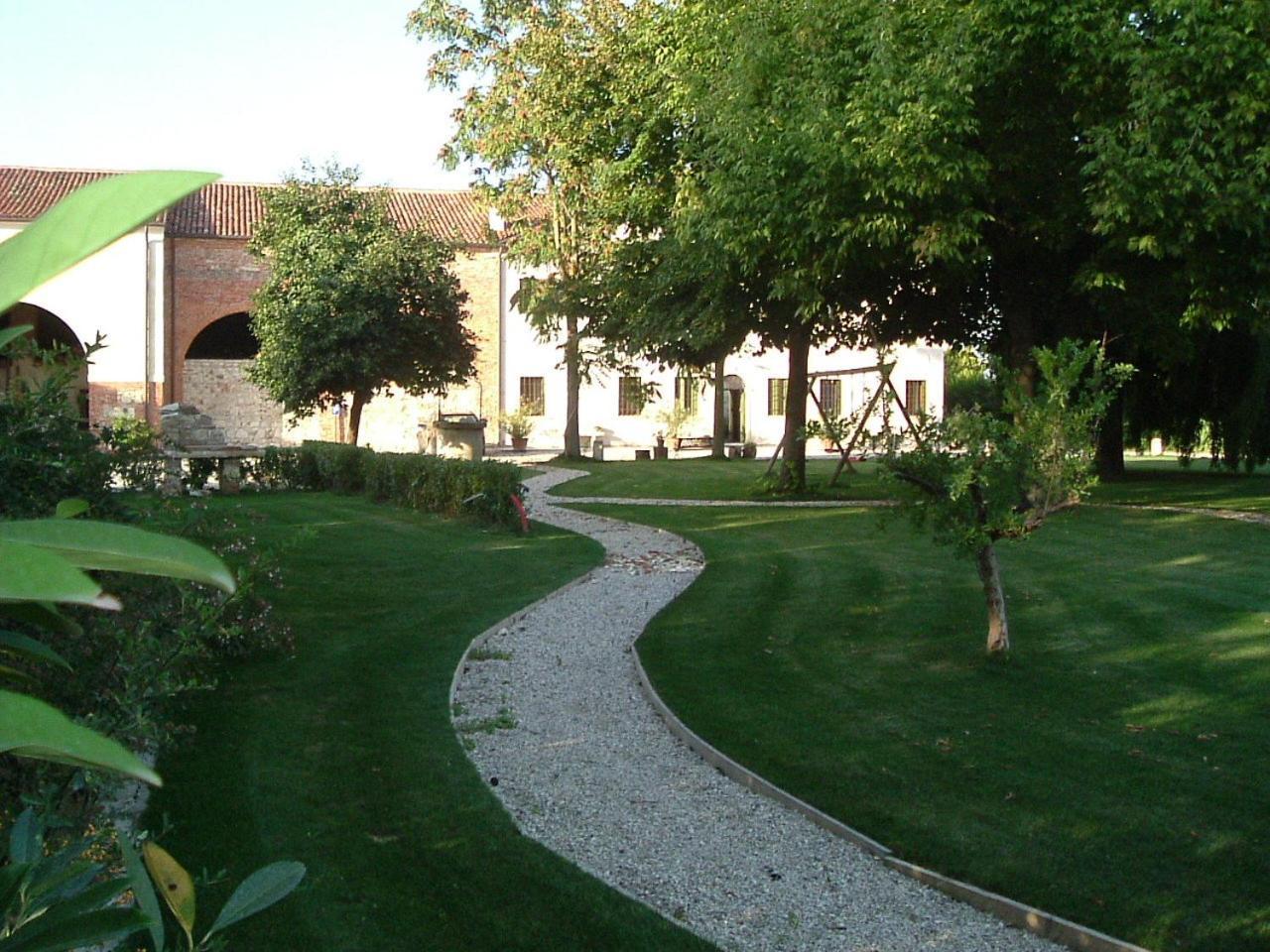 Agriturismo La Sophora Montegaldella Εξωτερικό φωτογραφία