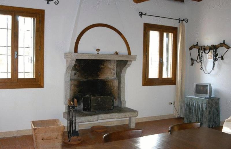 Agriturismo La Sophora Montegaldella Εξωτερικό φωτογραφία